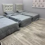 شقة نصف القمر