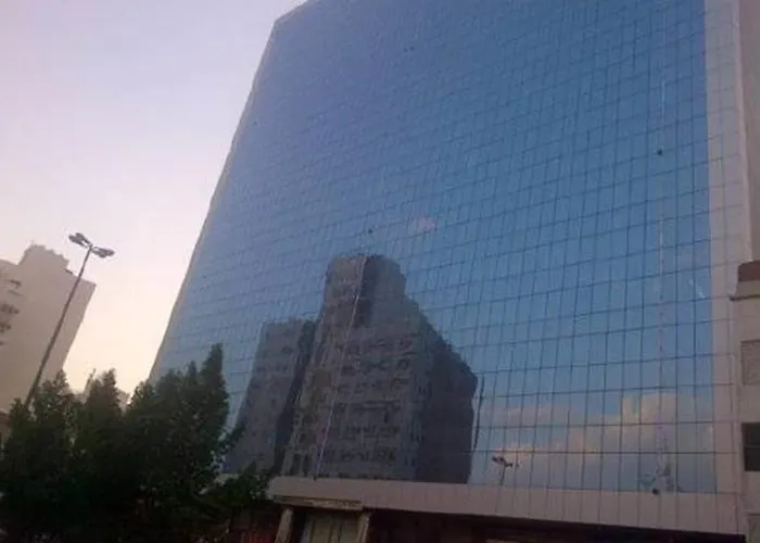Fal Al Taj Hotel