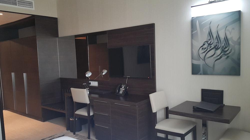 M Makkah By Millennium Hotel