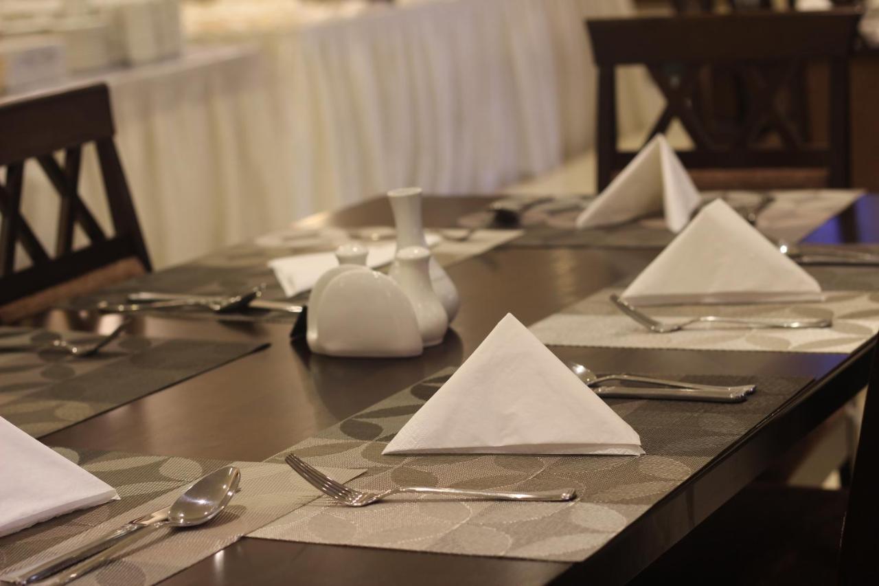 Hotel Al Riffa Al Sadd 4*