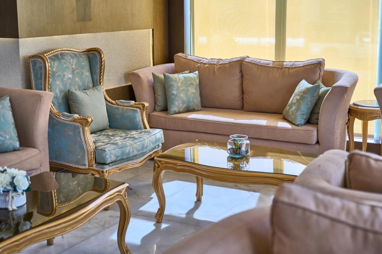 Rawabi Emirates Hotel