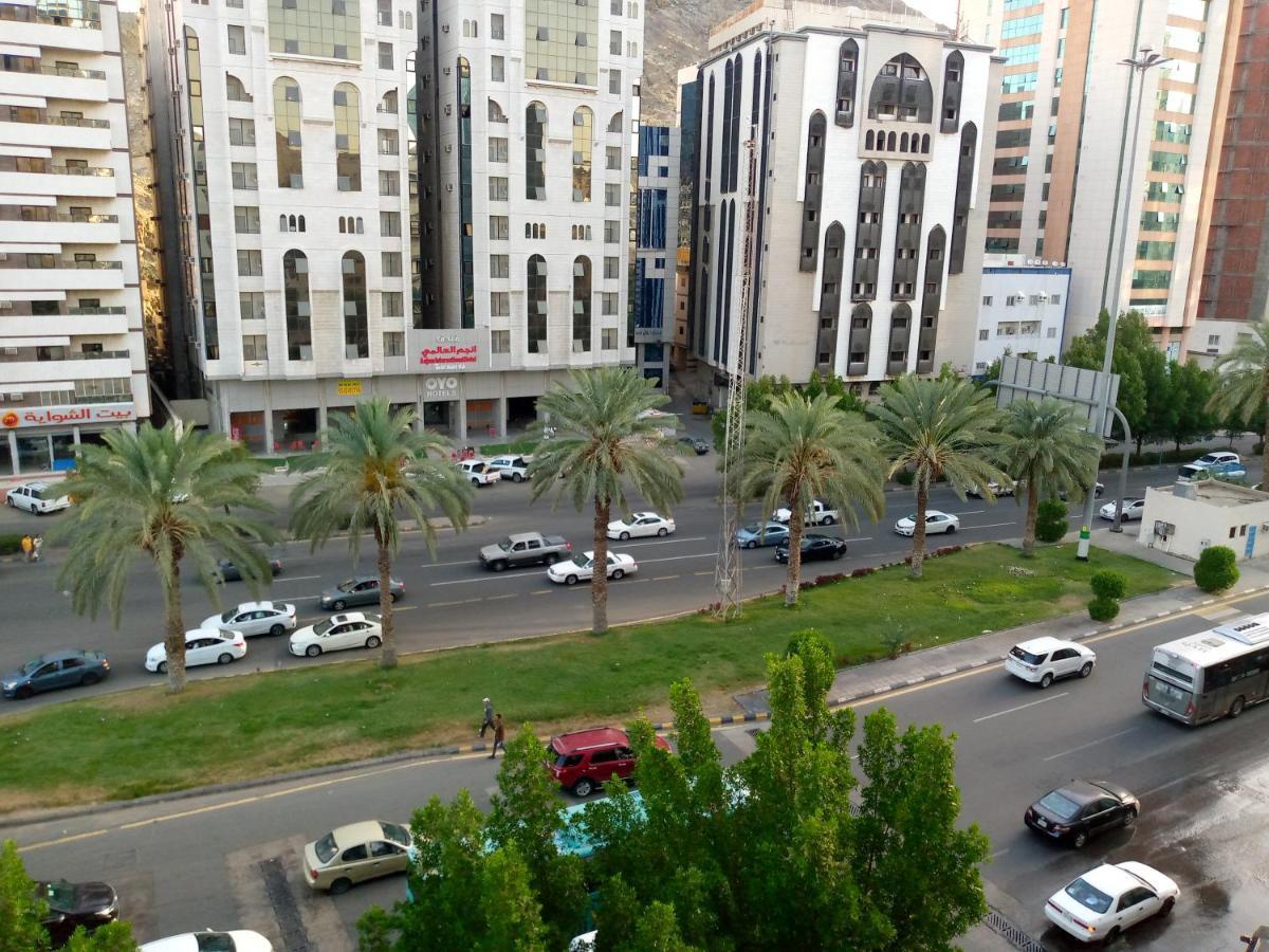 Najmat Alnoor Almaabdah Mecca