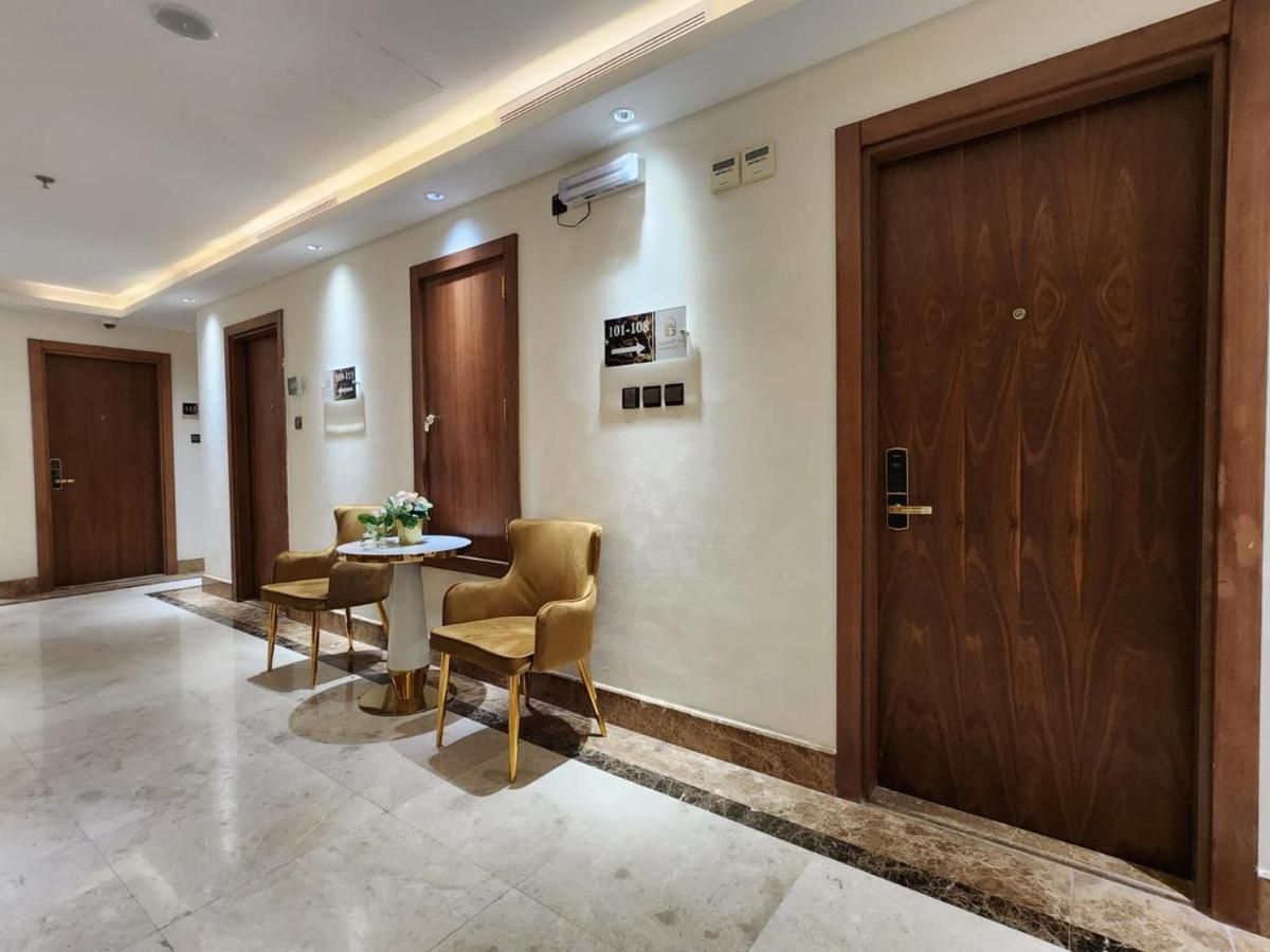 Rowaa Al Aziziyah 2 Hotel 2*