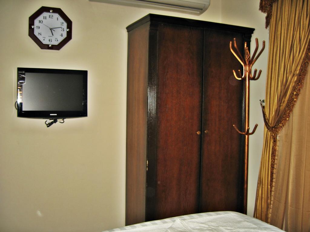 Reda Plaza Hotel
