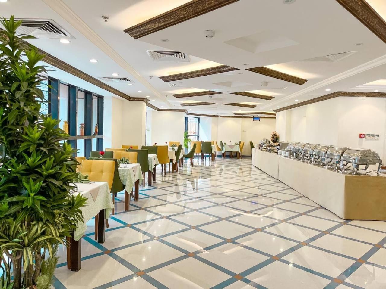 Hotel Hayyat Reefaf *