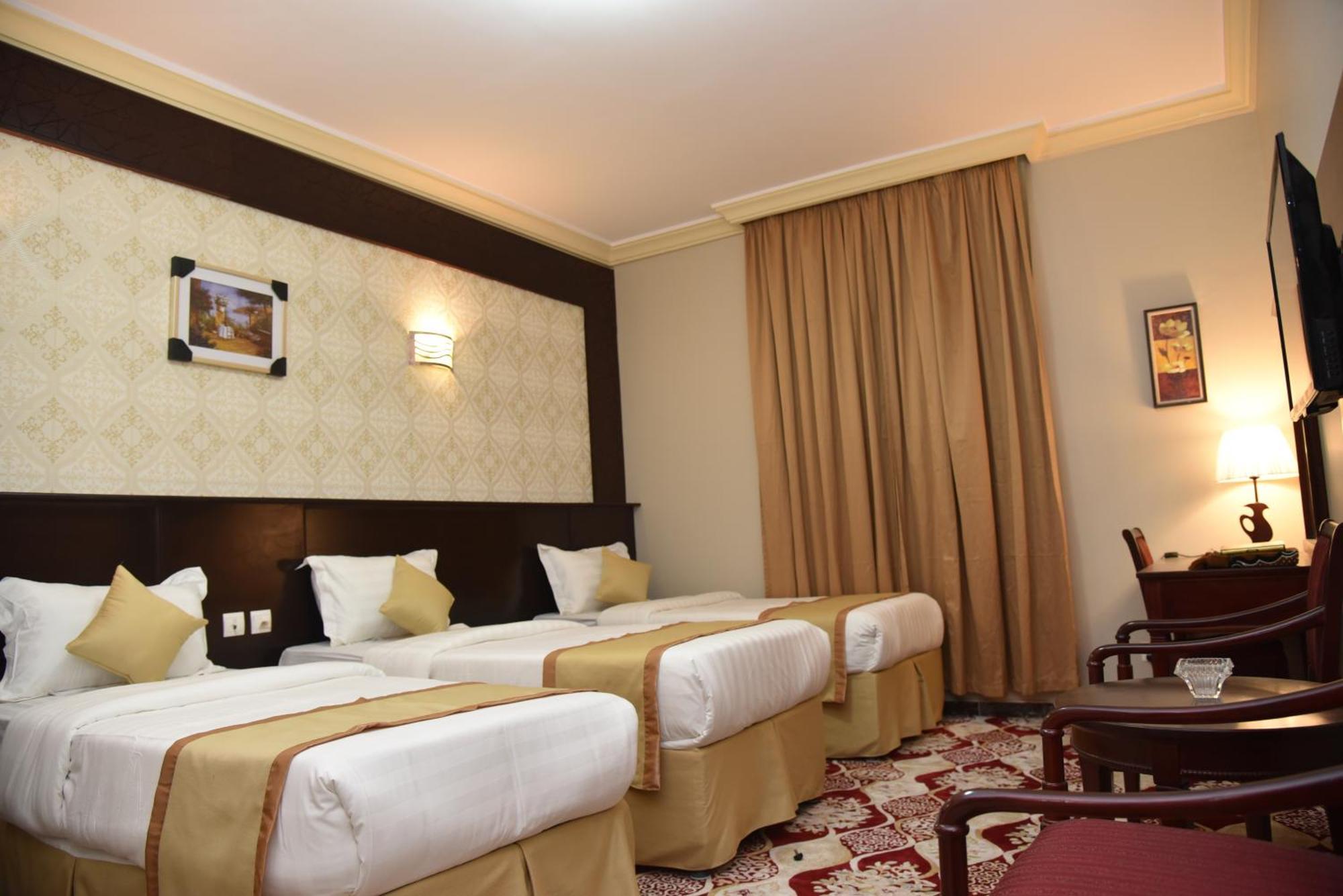 Al Kiram Al Azizia Hotel