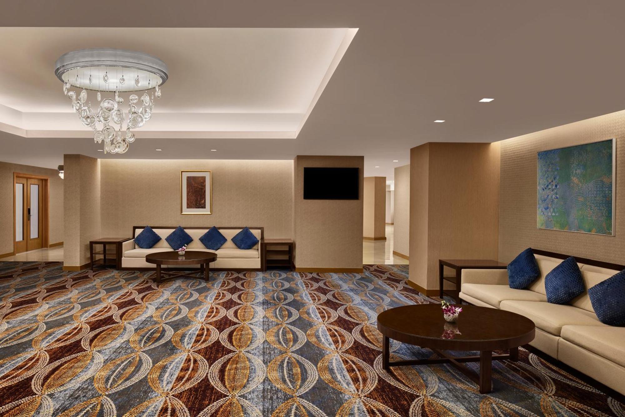 Hilton & Convention Jabal Omar Makkah Hotel 5*