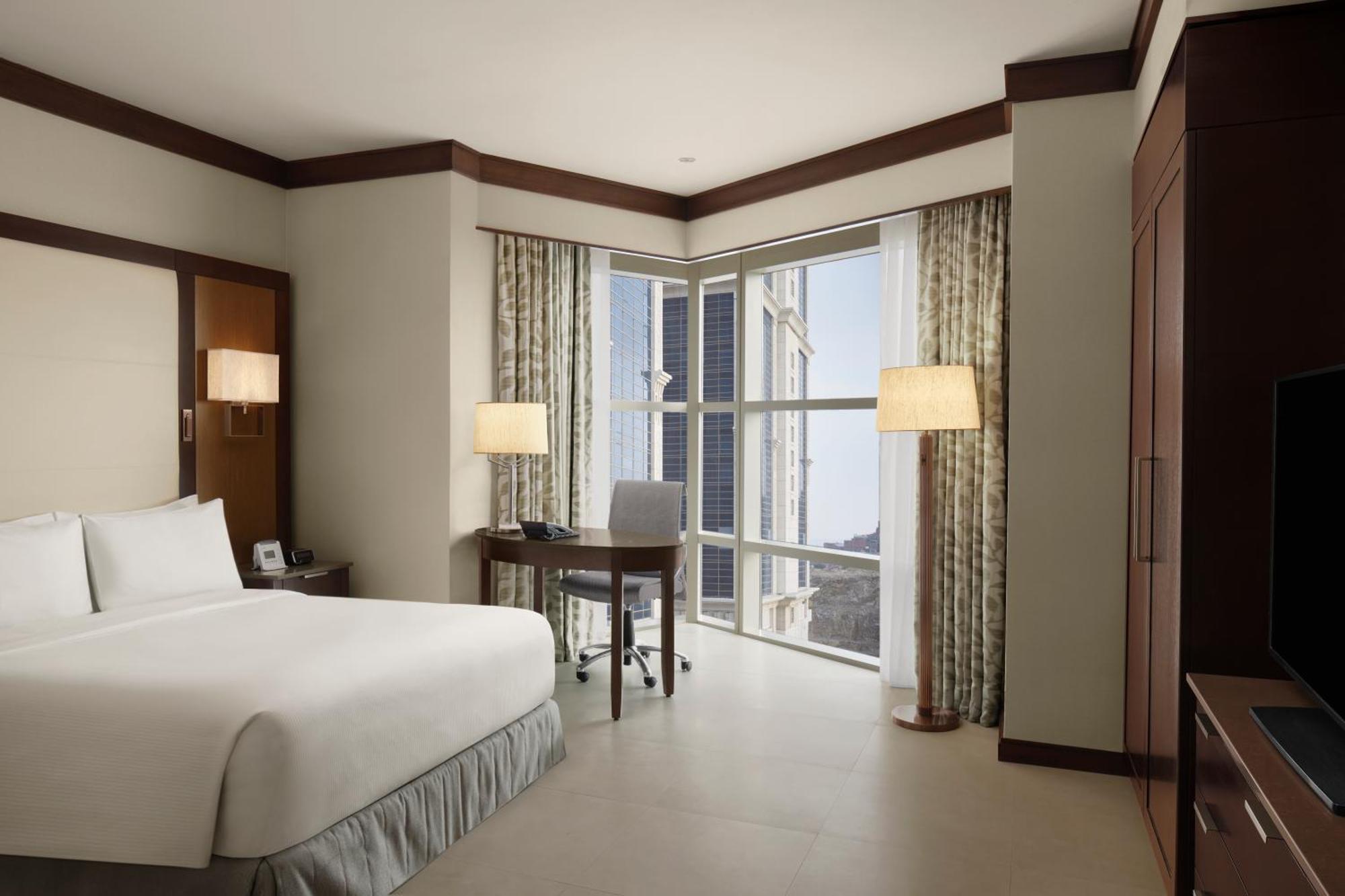 Hotel Doubletree By Hilton Jabal Omar Makkah 4*