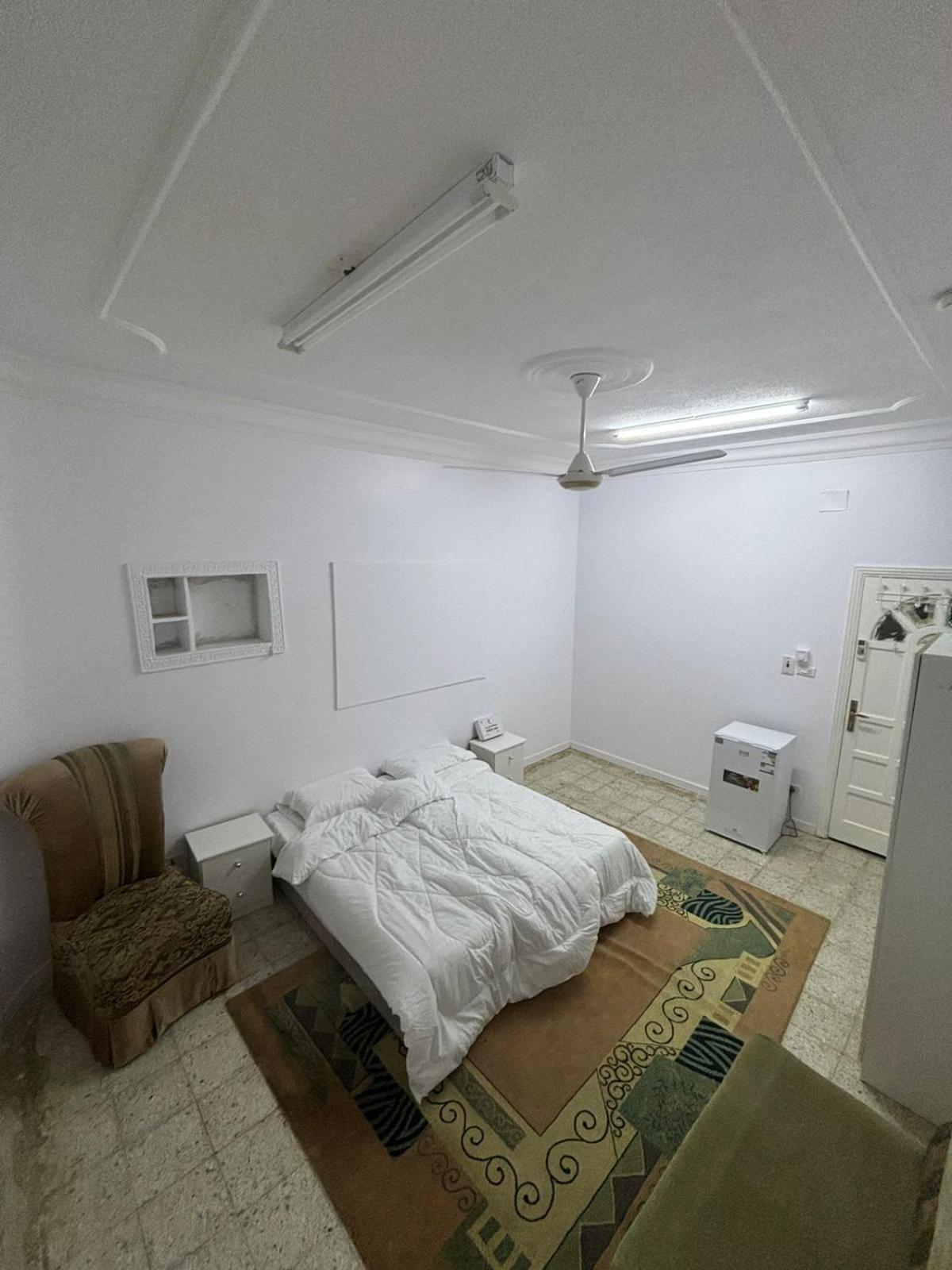 صغيرة بمكة الخالديه Apartment *