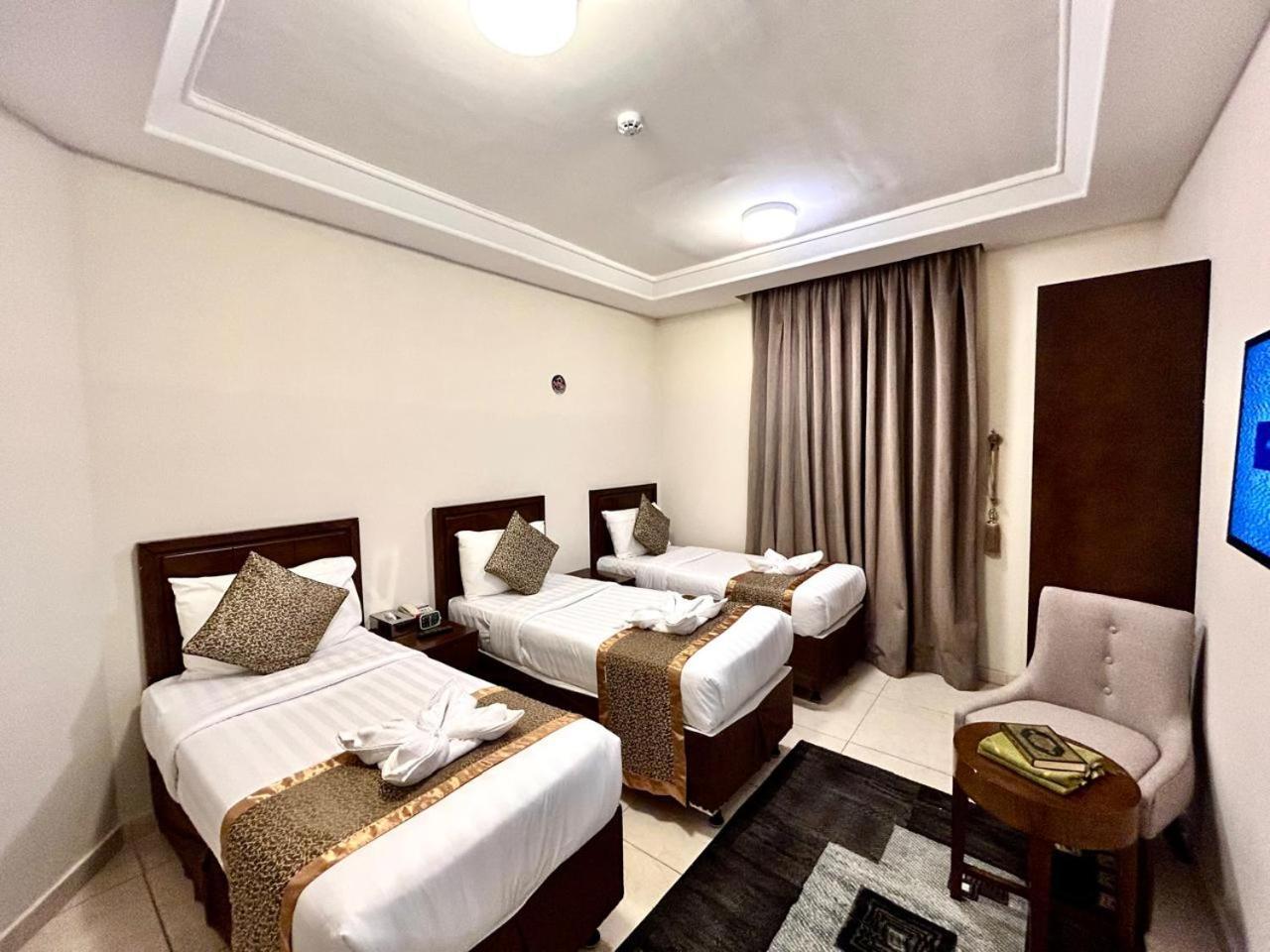 Knooz Aldiafah Hotel *