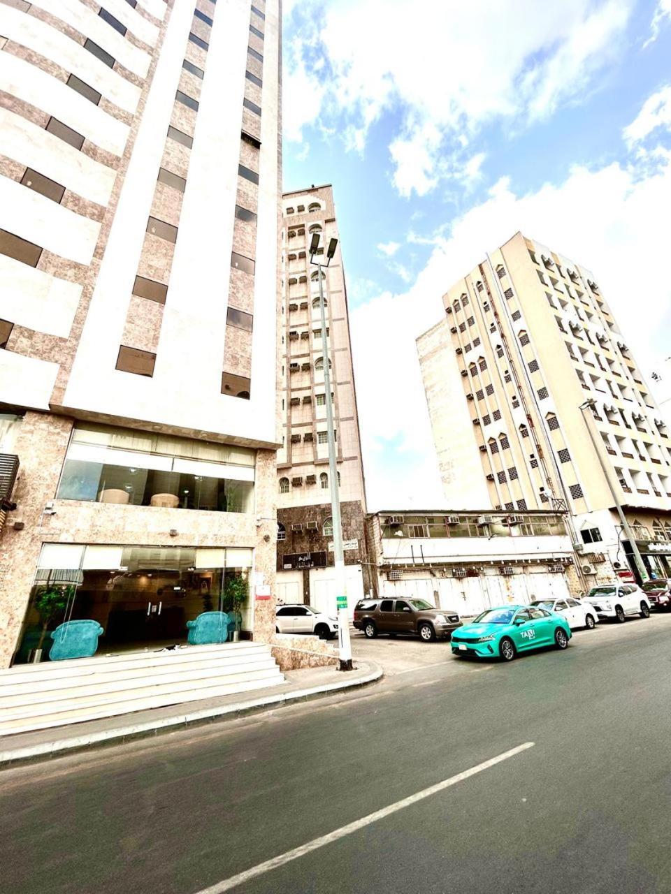 Knooz Aldiafah Mecca