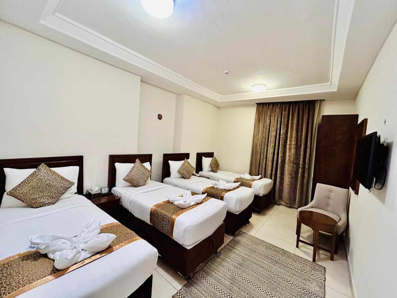 Knooz Aldiafah Hotel *