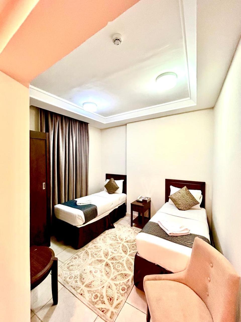 Knooz Aldiafah Mecca