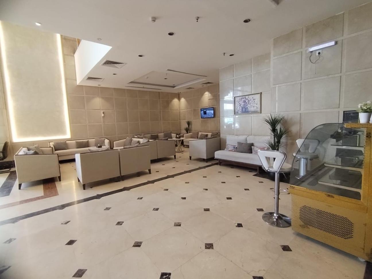 Hotel Al Kiram Al Azizia
