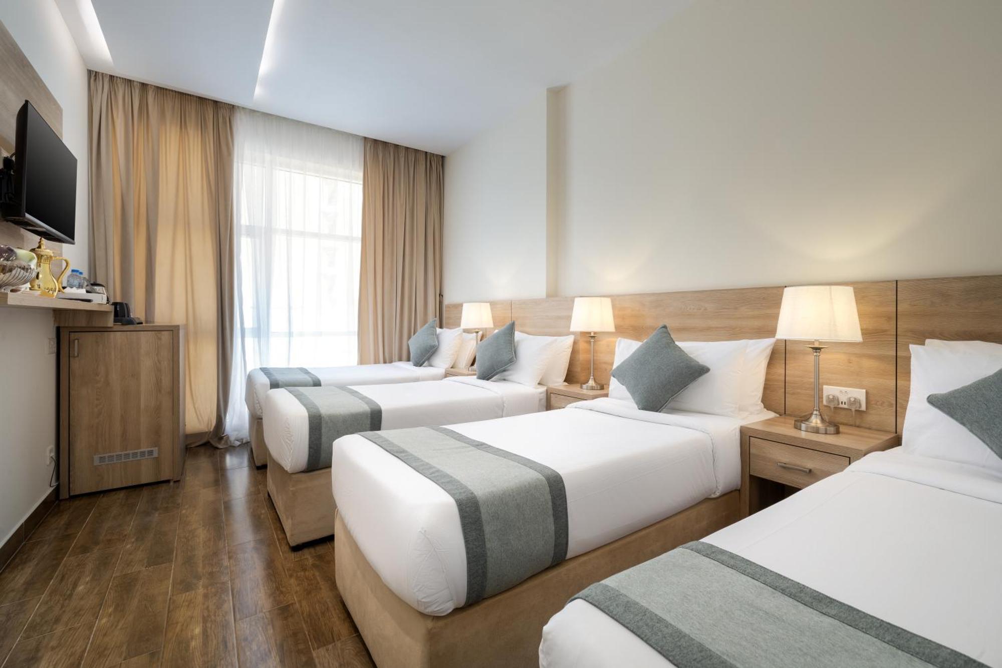 Worth Elite Hotel 3*