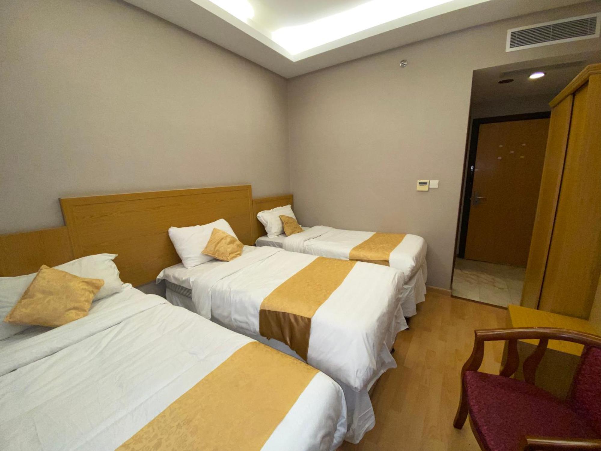 Meezab Orchid Azizia 3* Mecca