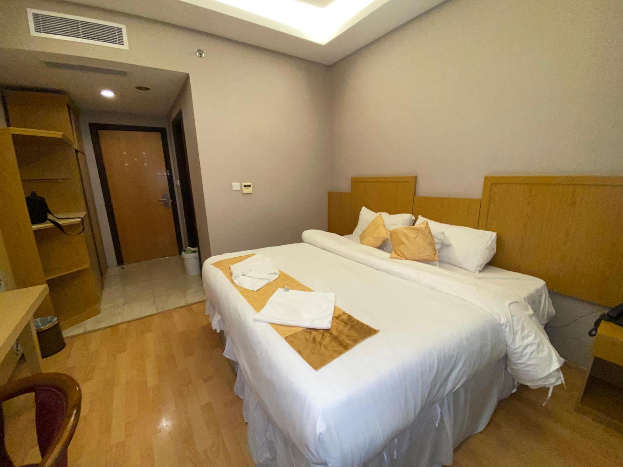 Meezab Orchid Azizia Hotel