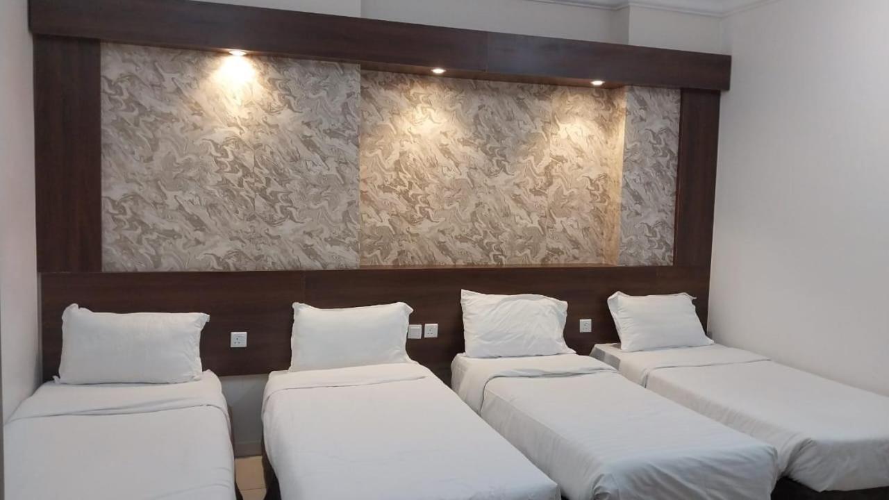 Hotel Dar Om Al Qura Al Thahabi *
