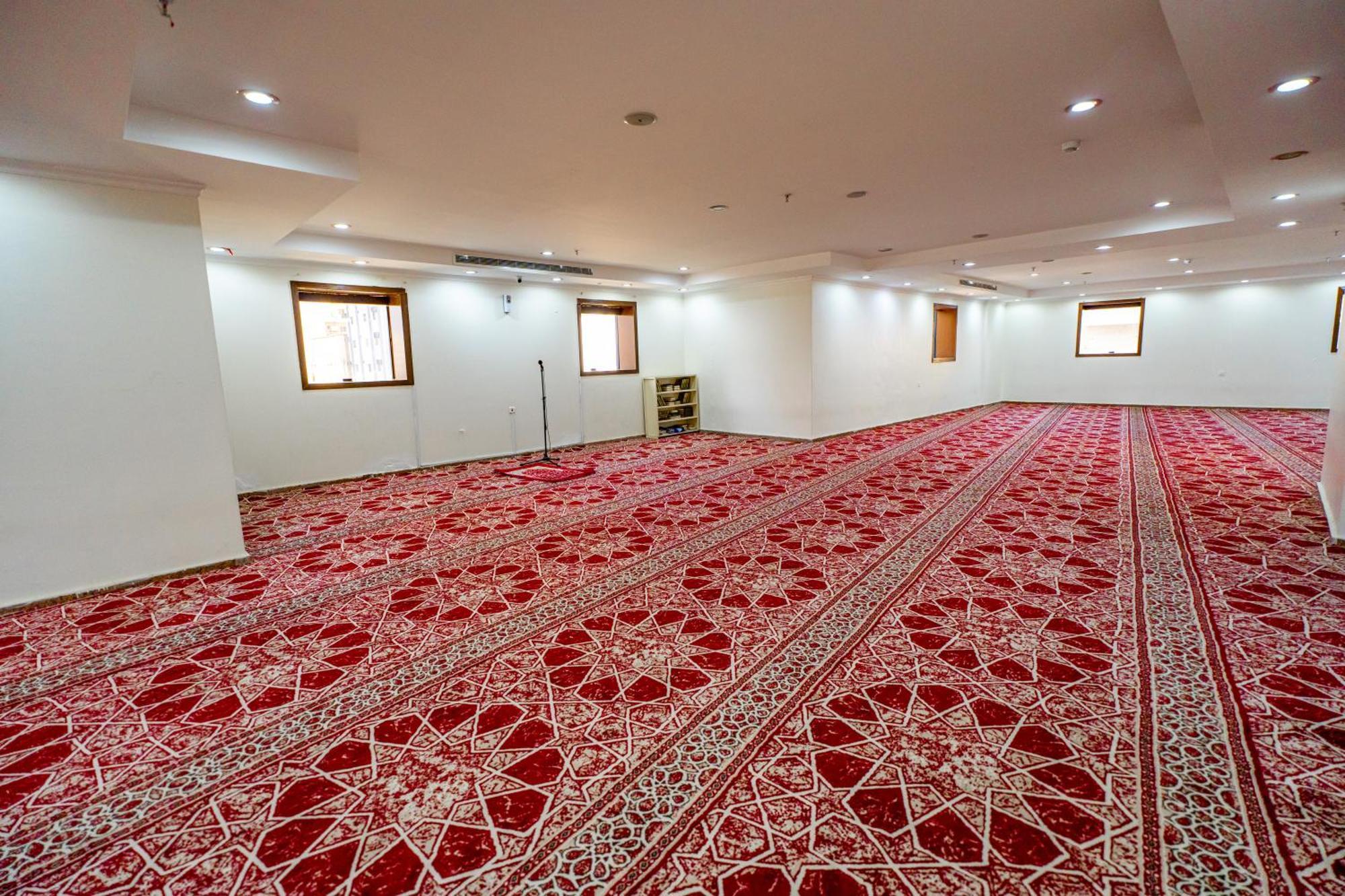 Al Kiram Al Azizia Hotel 2*