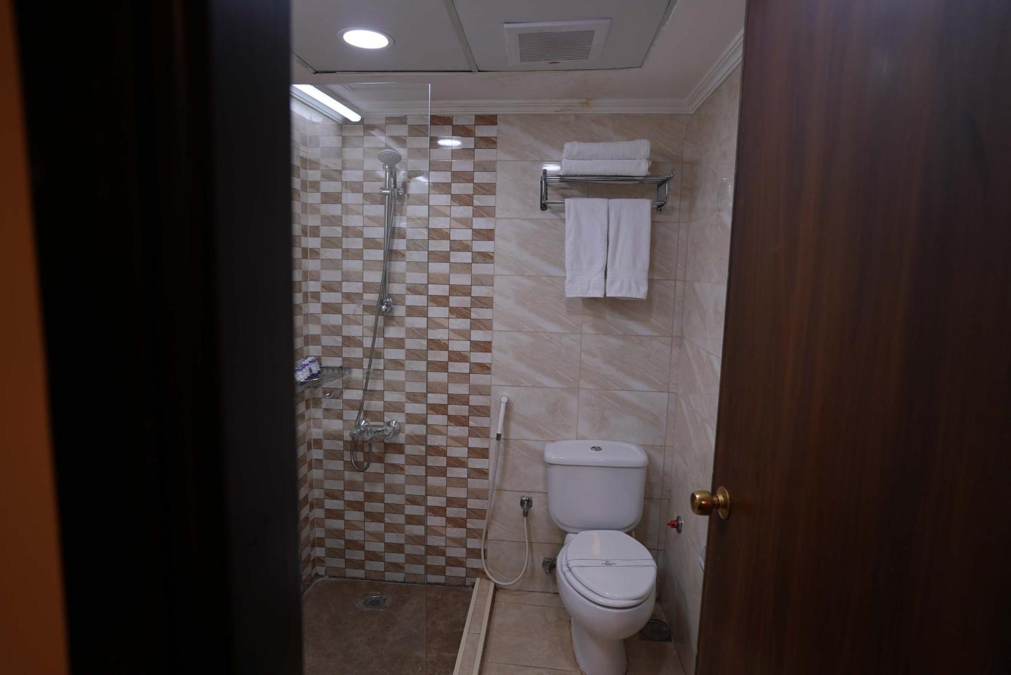Abraj Al Tayseer Tuwa 3*