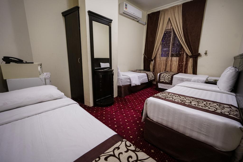 Qasr Zuwar Hotel