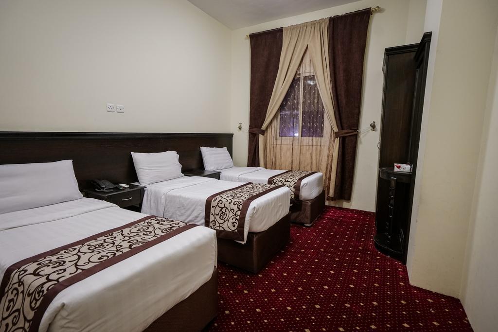 Qasr Zuwar Hotel 3*