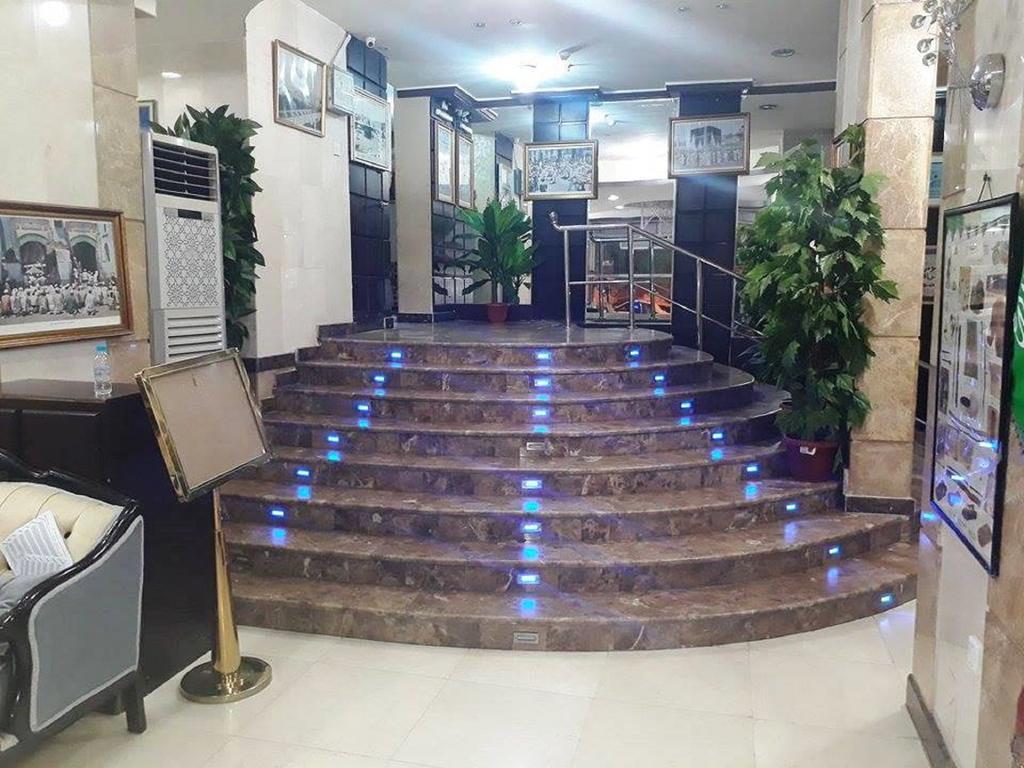 Al Tawfik Plaza