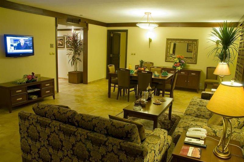 Ajyad Crom Hotel 4*