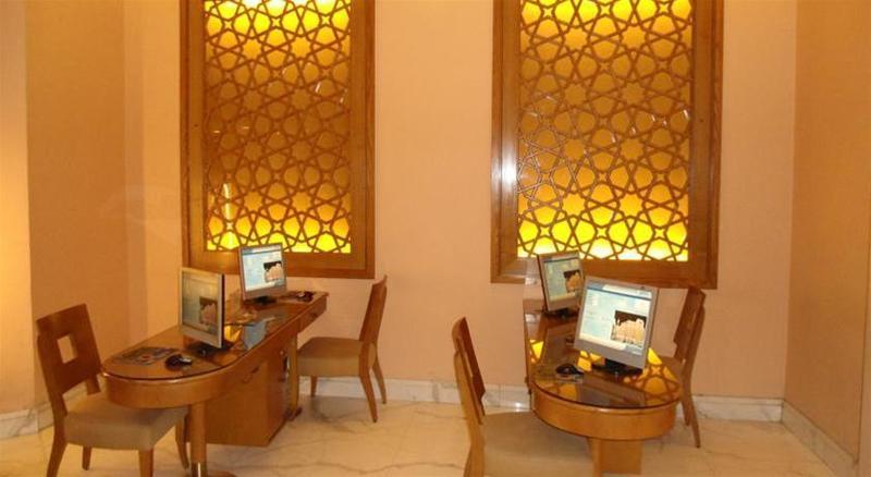 Ajyad Crom 4*