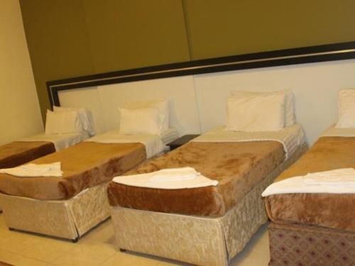 Hotel Rawasi Al Barakah 3*