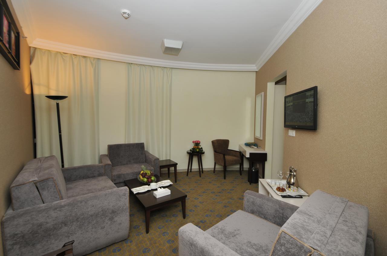 Hotel Azka Al Safa