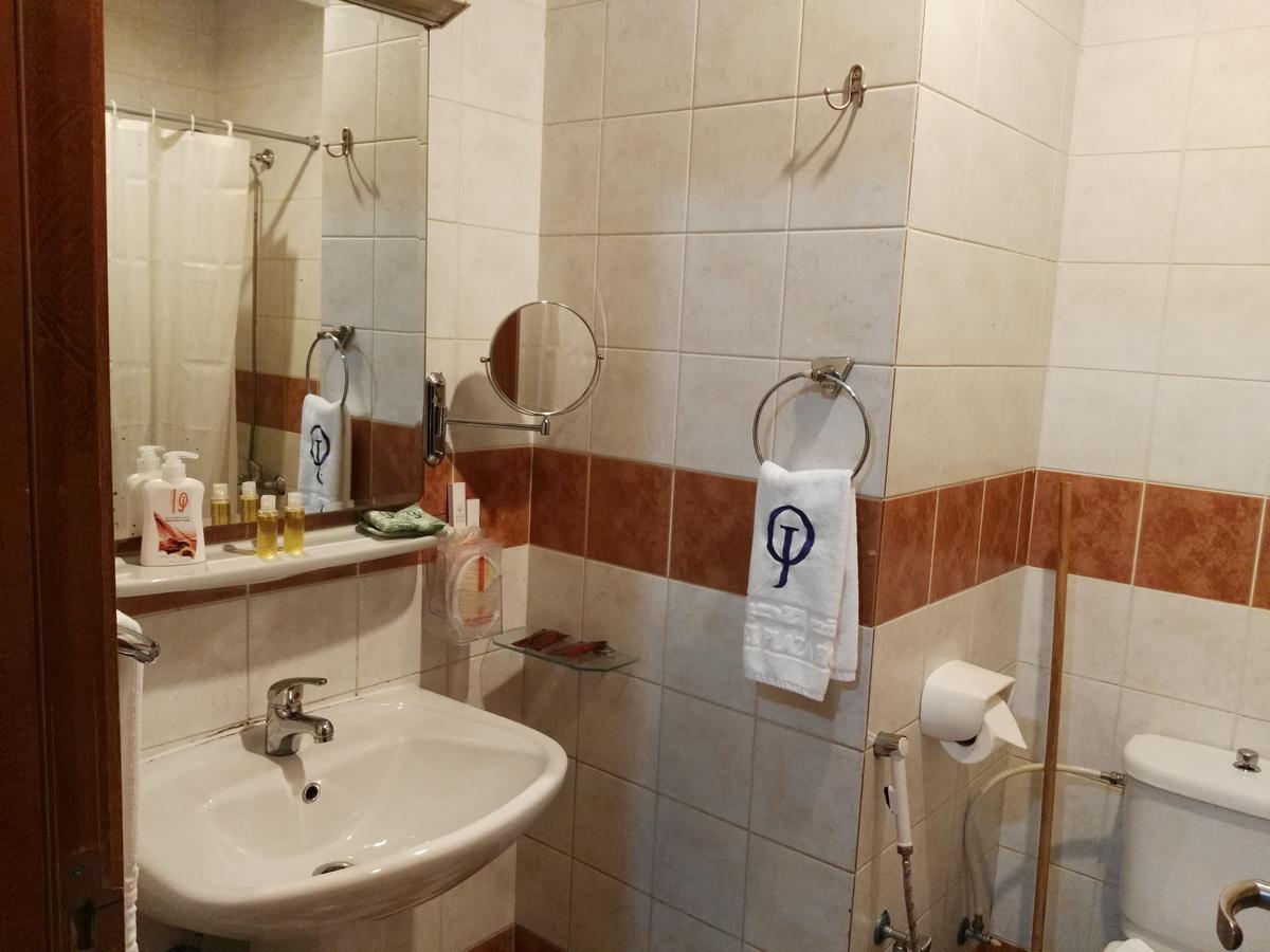 Hotel Cristalaat Al Aseel