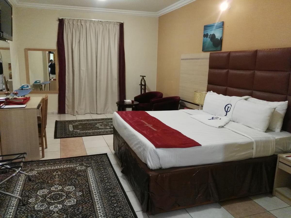 Cristalaat Al Aseel Hotel 3*