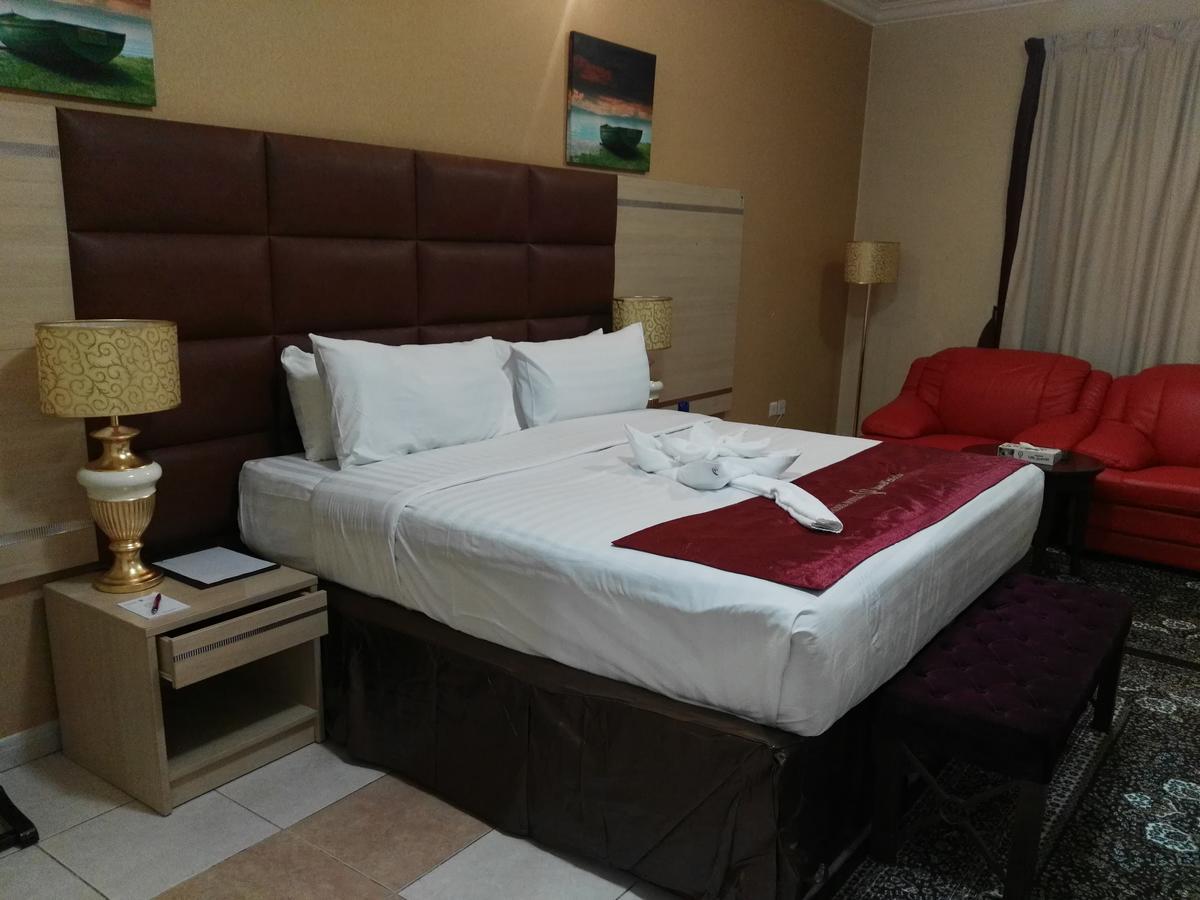 Cristalaat Al Aseel 3* Mecca