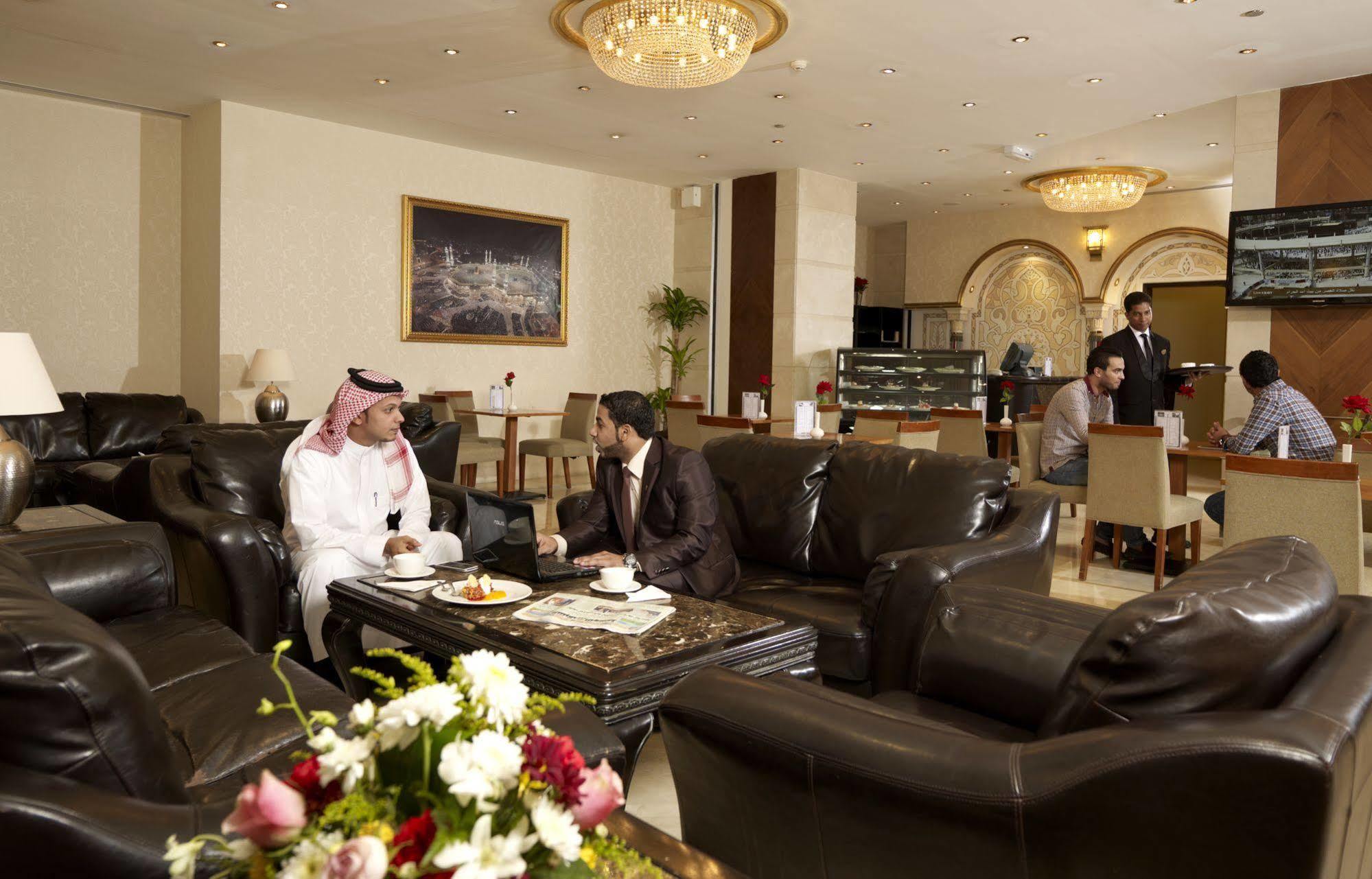 Al Safwah Orchid