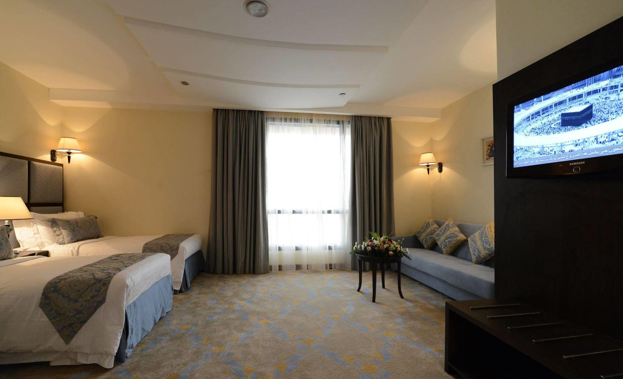 Al Safwah Orchid Hotel 5*