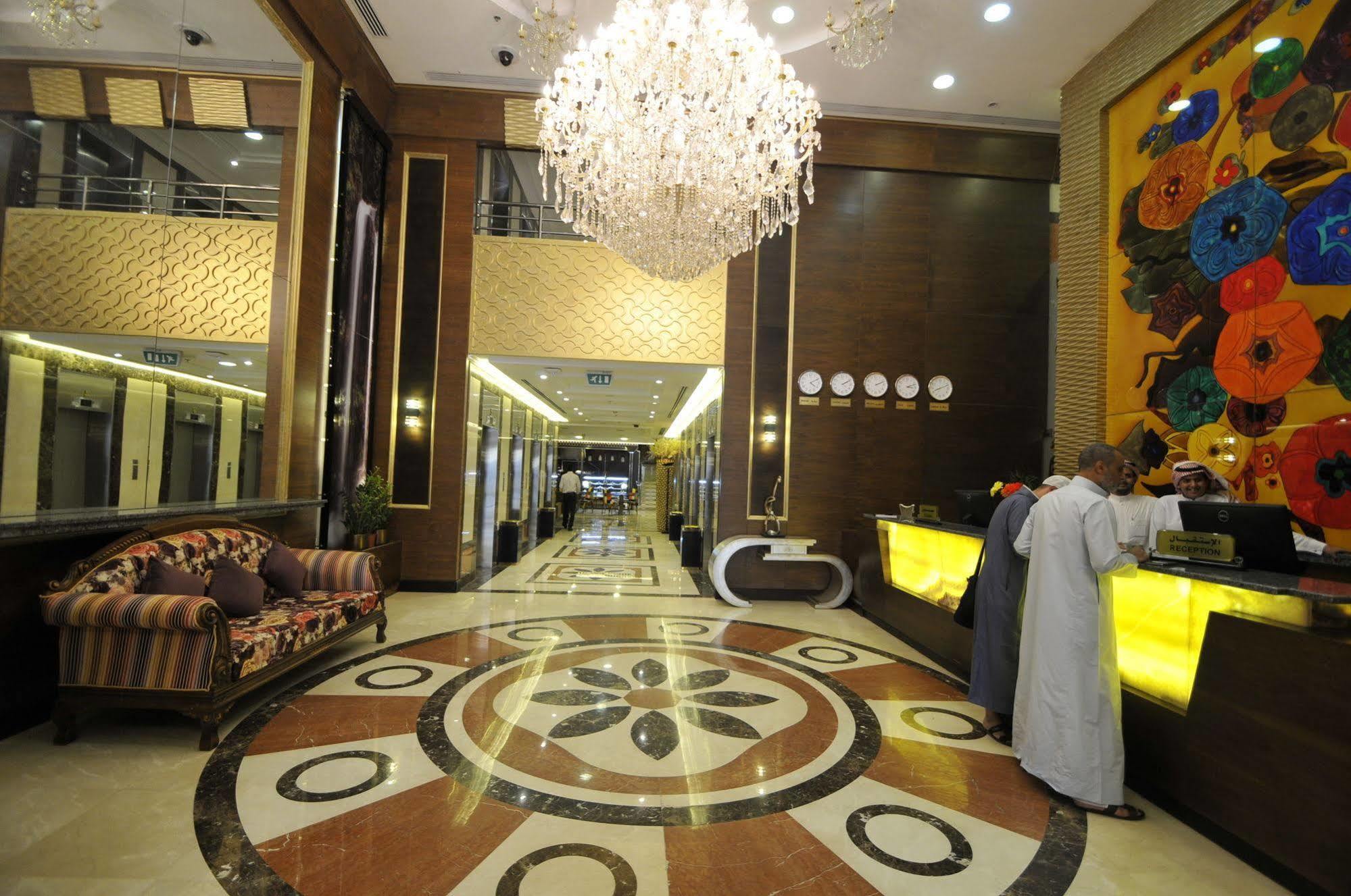 Hotel Azka Al Safa