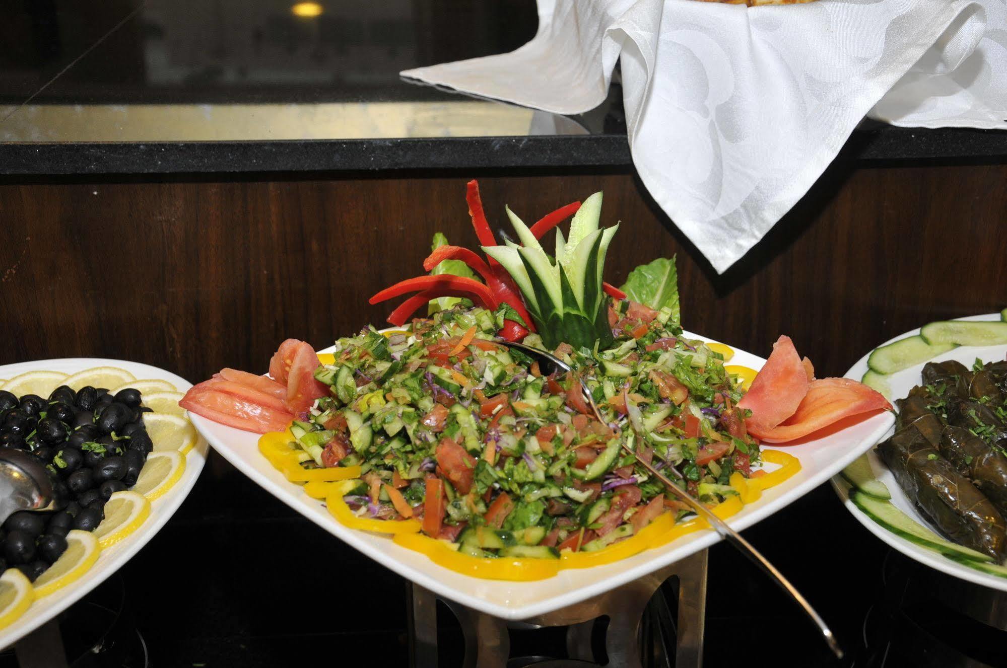 Hotel Azka Al Safa 3*
