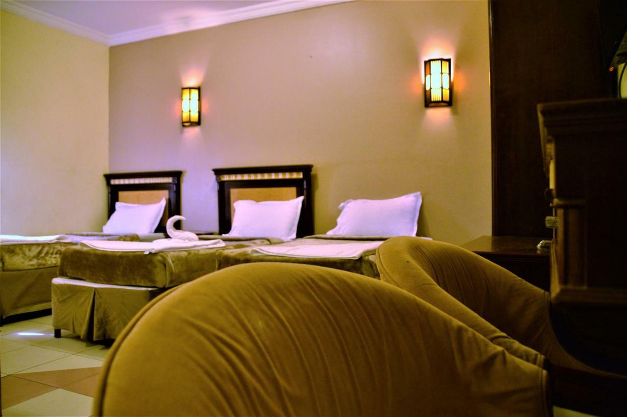 Hotel Al Fajr Al Badea 1 3*