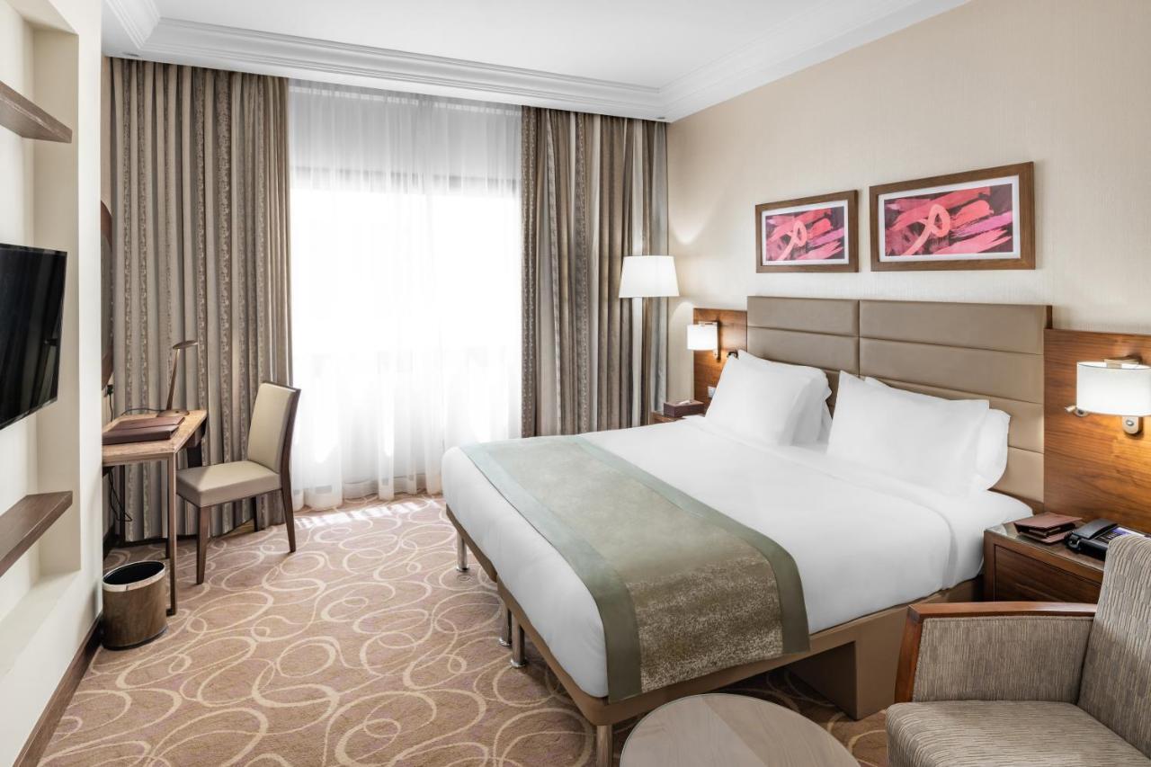 Hotel Millennium Makkah Al Naseem 4*