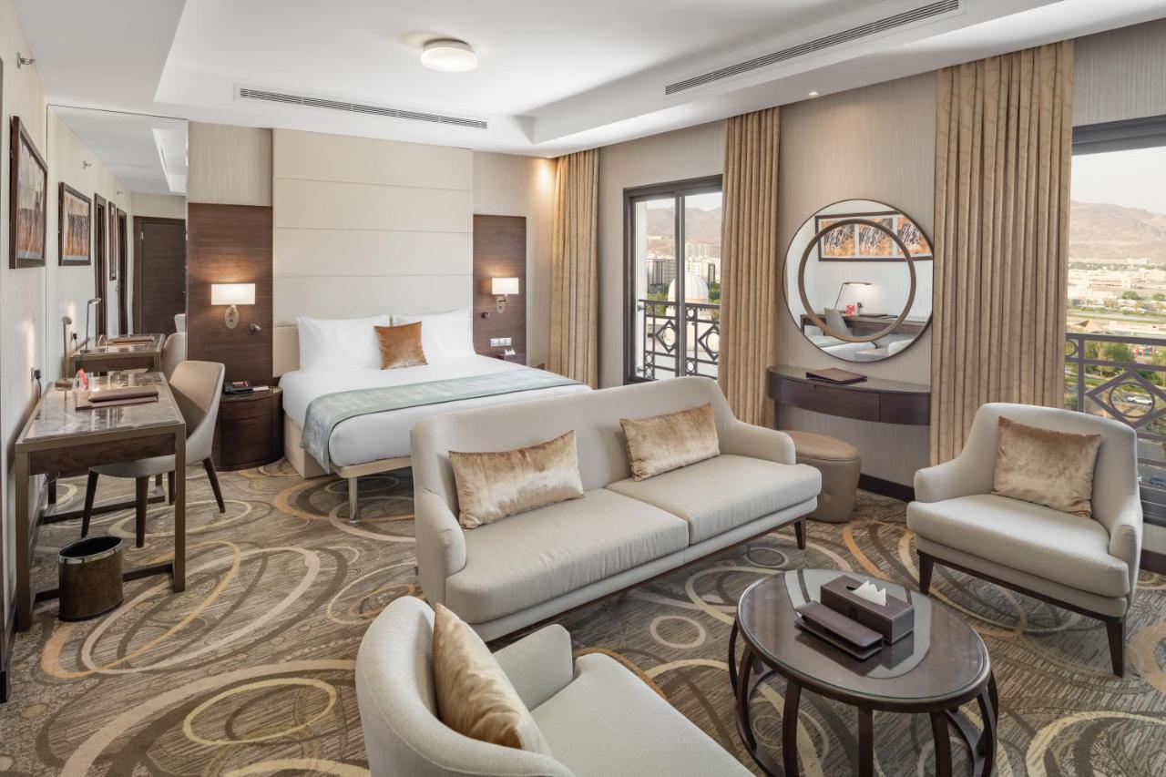 Hotel Millennium Makkah Al Naseem 4*