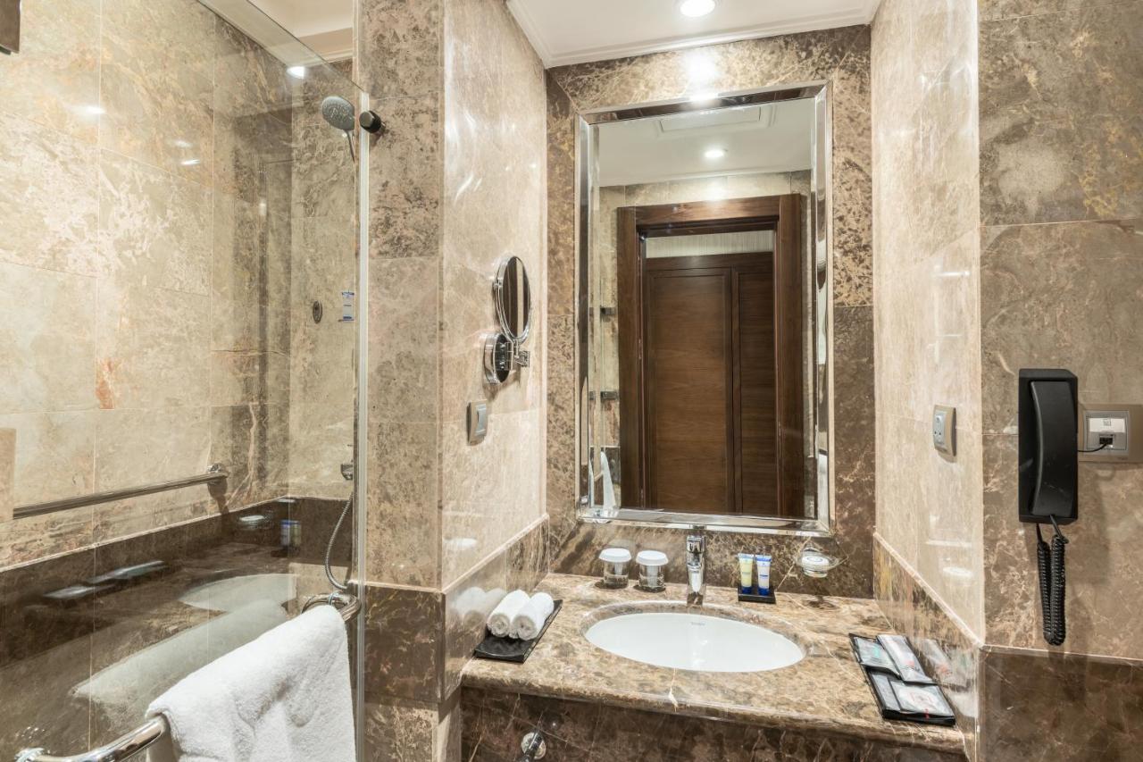 Hotel Millennium Makkah Al Naseem 4*