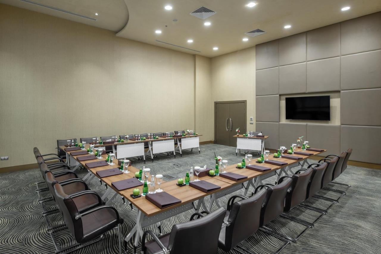 Millennium Makkah Al Naseem Hotel