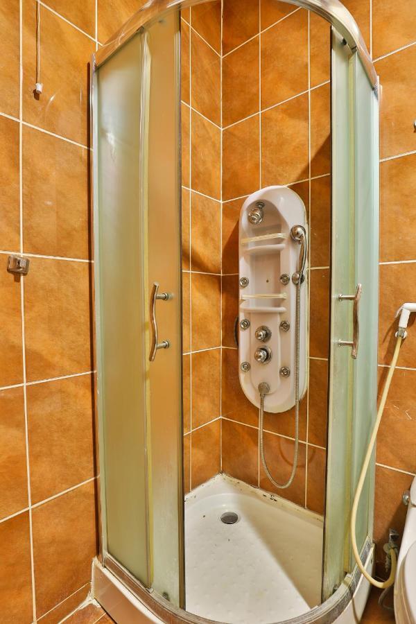 Oyo 398 Jawhart Al Quser Al Abiadh Hotel