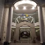 Crown Glory Hotel Suites