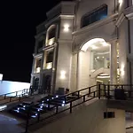 Crown Glory Hotel Suites