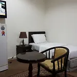 فندق مكارم العبنق