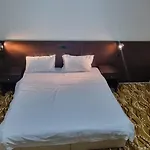 فندق برادايس العالمية توصيل للحرم