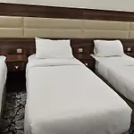 White Rose Hotel