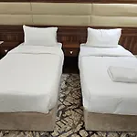 White Rose Hotel